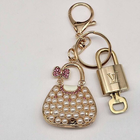 Authentic Louis Vuitton Lock & Key with unbranded Bagcharm, Keycharm, Keychain - Picture 5 of 7